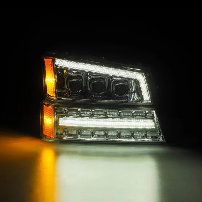 AlphaRex 03-06 Chevy Silverado 1500/2500HD/3500HD/Avalanche Chrome NOVA LED Proj Headlights - Image 4