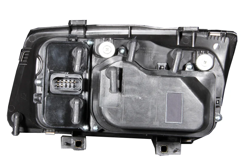 ANZO 1999-2005 Volkswagen Jetta Projector Headlights w/ Halo Black (CCFL) - Image 7