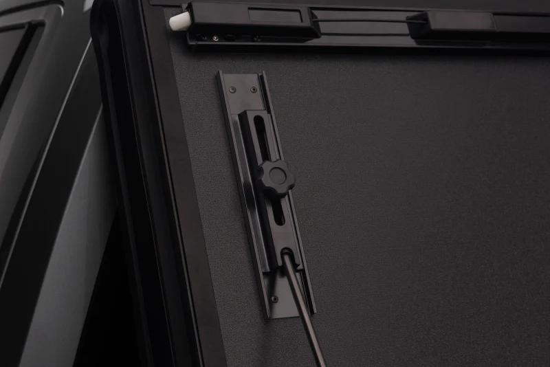 BAK 17-20 Honda Ridgeline BAKFlip MX4 - Image 15