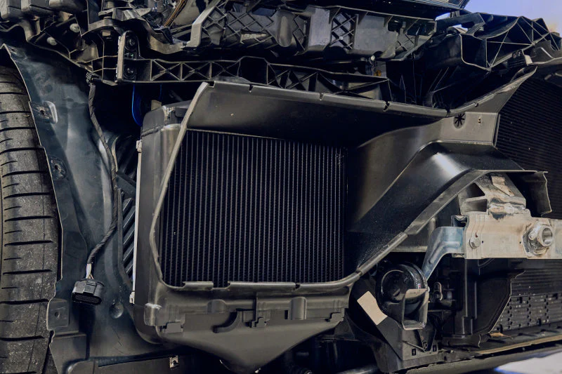 CSF 2019+ Lamborghini Urus / 2020+ Audi RS Q8 / SQ8 / SQ7 High Performance Intercooler System- Black - Image 3