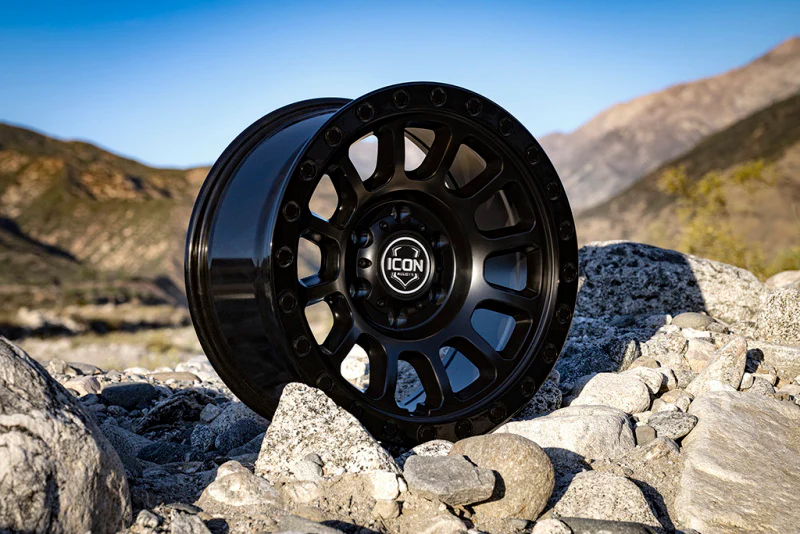 ICON Hulse 17 X 8.5 / 6 X 5.5 / 25mm Offset / 5.75in BS Double Black - Image 2