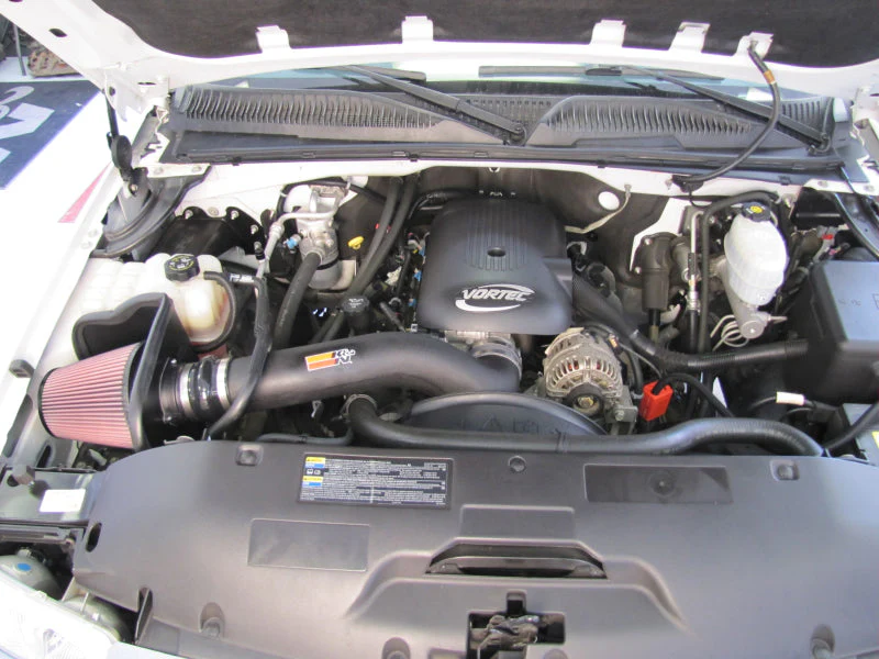 K&N 01-04 Chevy Silverado HD V8-6.0L Performance Intake Kit - Image 4