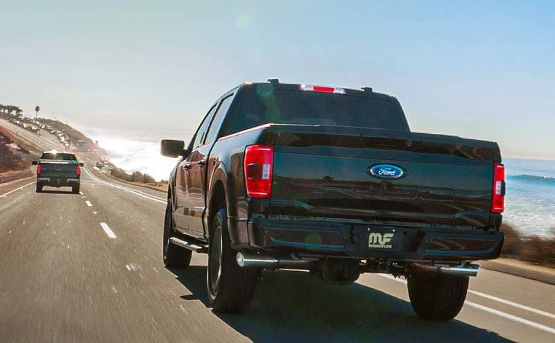 MagnaFlow 2020 Ford F250/F350 3.5in Street Series Cat-Back Exhaust Rear Passenger Exit-Polished Tip - Image 4