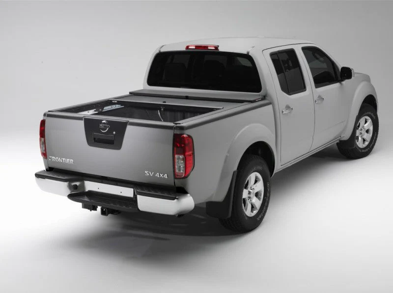 Roll-N-Lock 17-18 Ford F-250/F-350 Super Duty LB 96-1/2in M-Series Retractable Tonneau Cover - Image 4