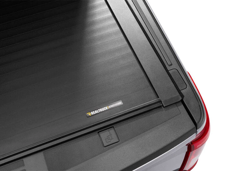 Roll-N-Lock 17-19 Ford F-250/F-350 Super Duty SB 80-3/8in A-Series Retractable Tonneau Cover - Image 8