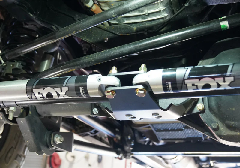Superlift 05-22 Ford F-250/F-350 4WD Dual Steering Stabilizer Kit w/ Superlift Shocks (No Lift Req) - Image 4