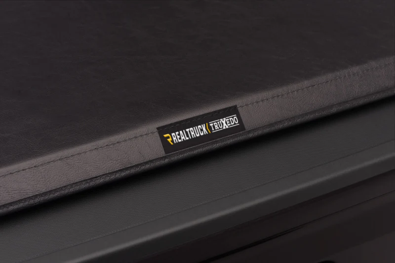 Truxedo 14-18 GMC Sierra & Chevrolet Silverado 1500 6ft 6in TruXport Bed Cover - Image 2