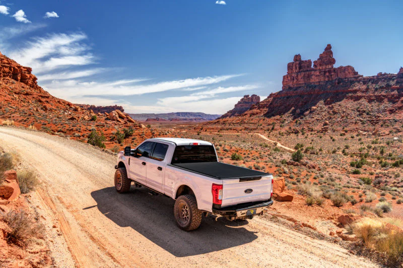 Truxedo 2020 GMC Sierra & Chevrolet Silverado 2500HD & 3500HD 6ft 9in Sentry CT Bed Cover - Image 21