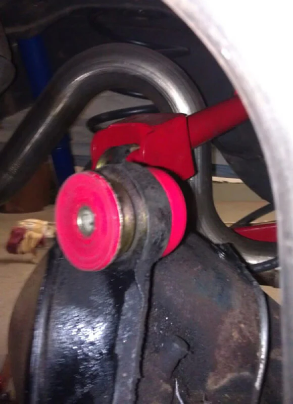 UMI Performance 65-87 GM Polyurethane Rear End Housing Replacement Bushings - Image 3